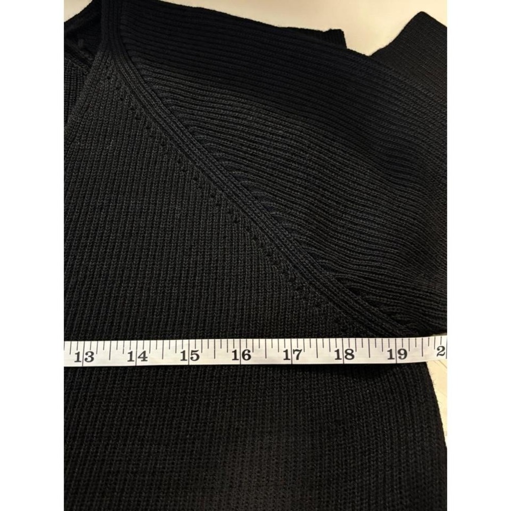 Athleta Hanover V-Neck Sweater Women Small Black Ribbed Merino Wool Blend - Picture 5 of 7